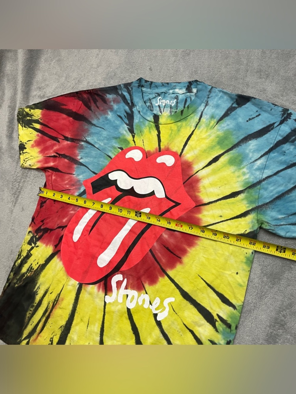 Rolling Stones Official No Filter Tour 2021 Tie Dye T Shirt Mens size Medium - Picture 3 of 7